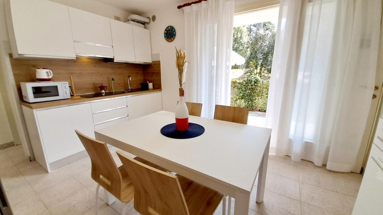 Villa Barbara Fra I Pini Lignano Sabbiadoro Ngoại thất bức ảnh