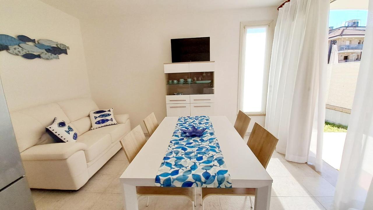 Villa Barbara Fra I Pini Lignano Sabbiadoro Ngoại thất bức ảnh