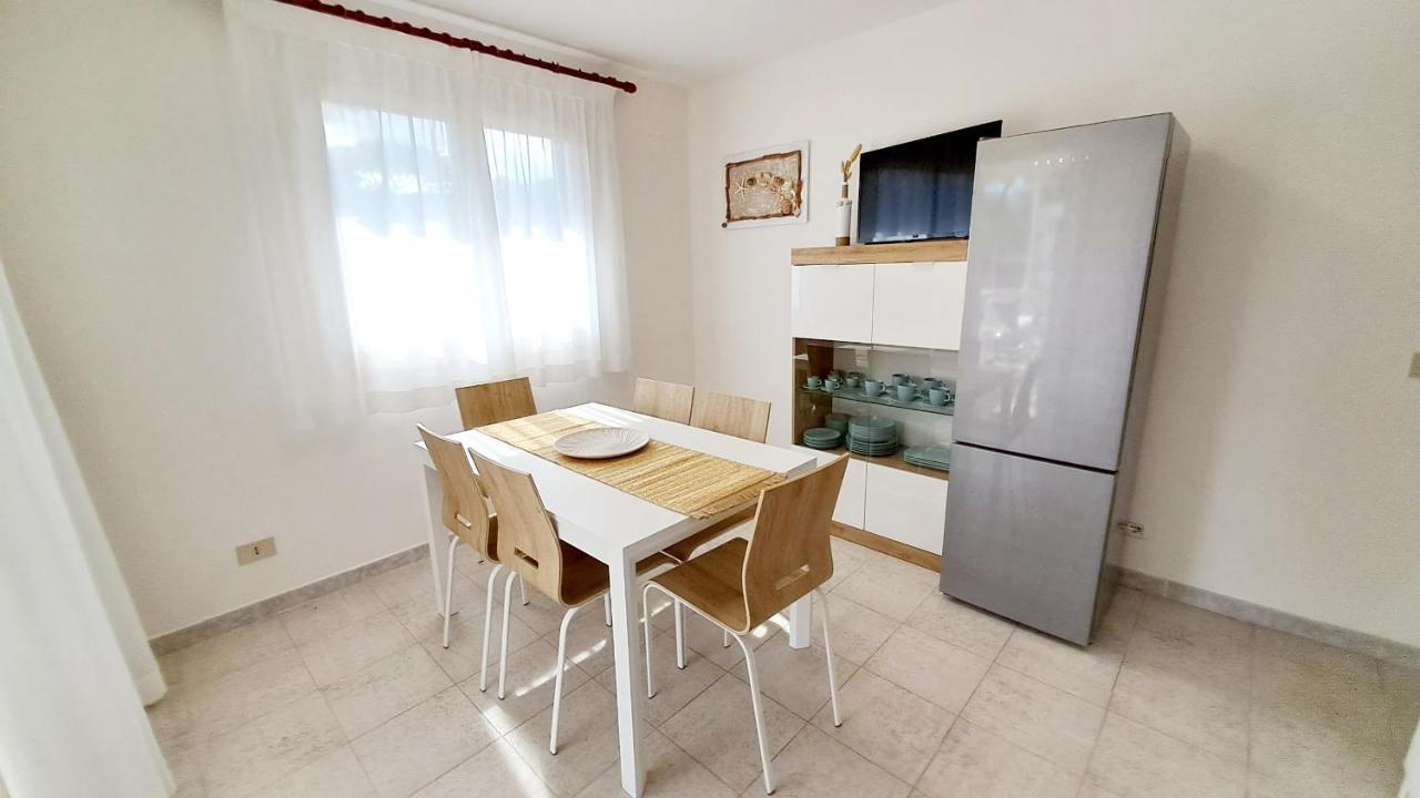 Villa Barbara Fra I Pini Lignano Sabbiadoro Ngoại thất bức ảnh
