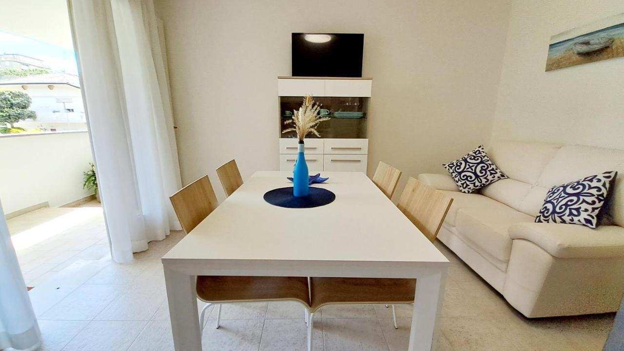 Villa Barbara Fra I Pini Lignano Sabbiadoro Ngoại thất bức ảnh
